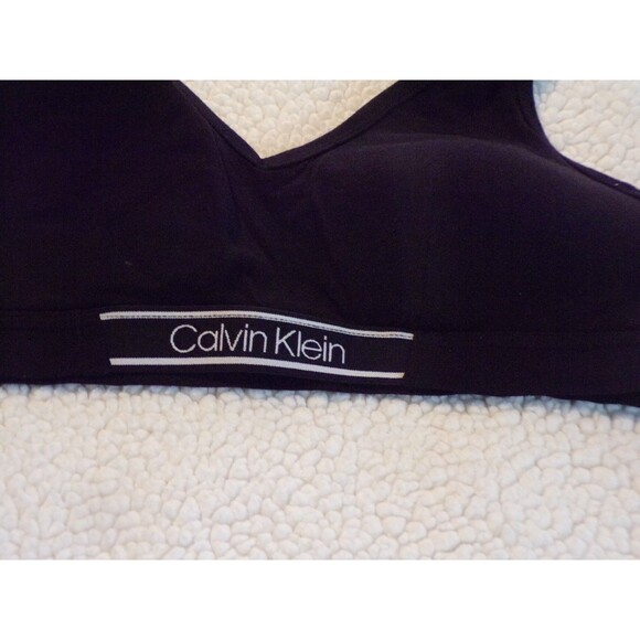 !! FINAL MKDWN Calvin Klein Black Sports Bra Lightly Padded Pull-On - Picture 2 of 3
